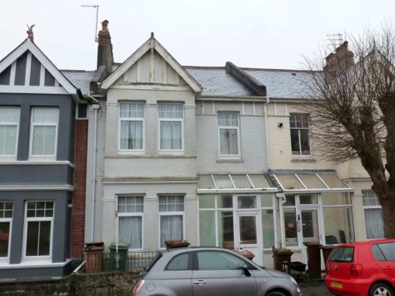 7 Bedroom Town House